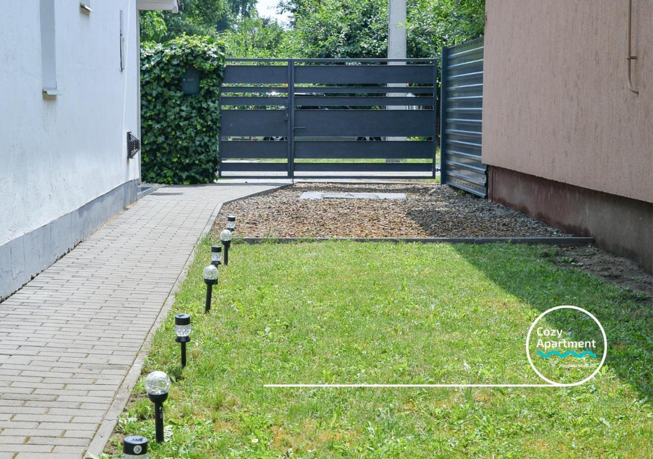 Cozy Apartment Hajdúszoboszló Екстериор снимка